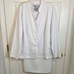Jessica Howard White Embroidered Two-Piece Jacket and Skirt Suit Size 24